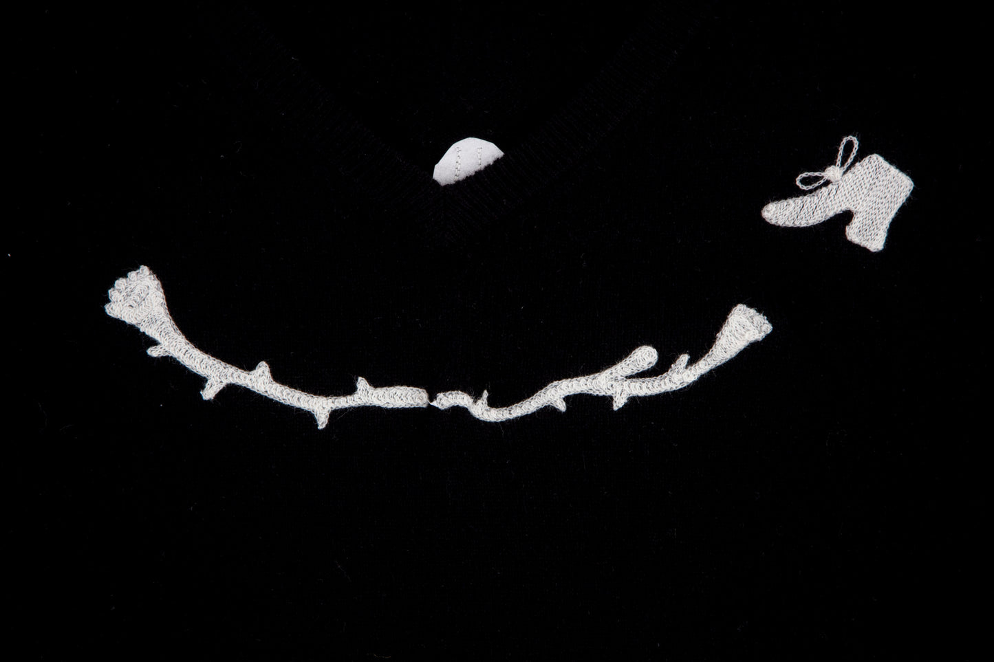 Hang Guts Sweater 1 - Jim Mooijekind X Jules Blackbird